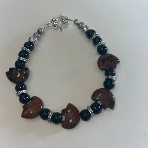 Zuni Carved Animal Bear Bracelet in Mahogany Obsidian and black onyx beads